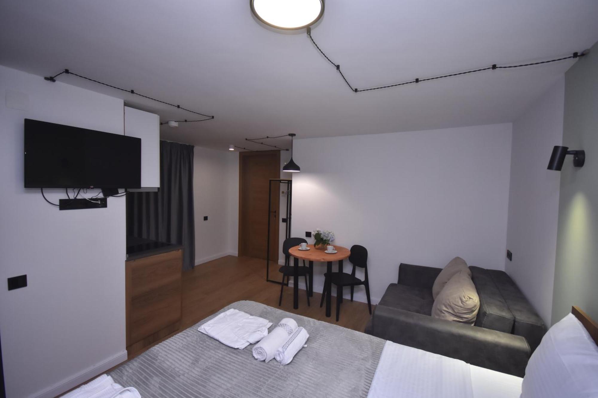 Pine Aparthotel Шекветили Экстерьер фото