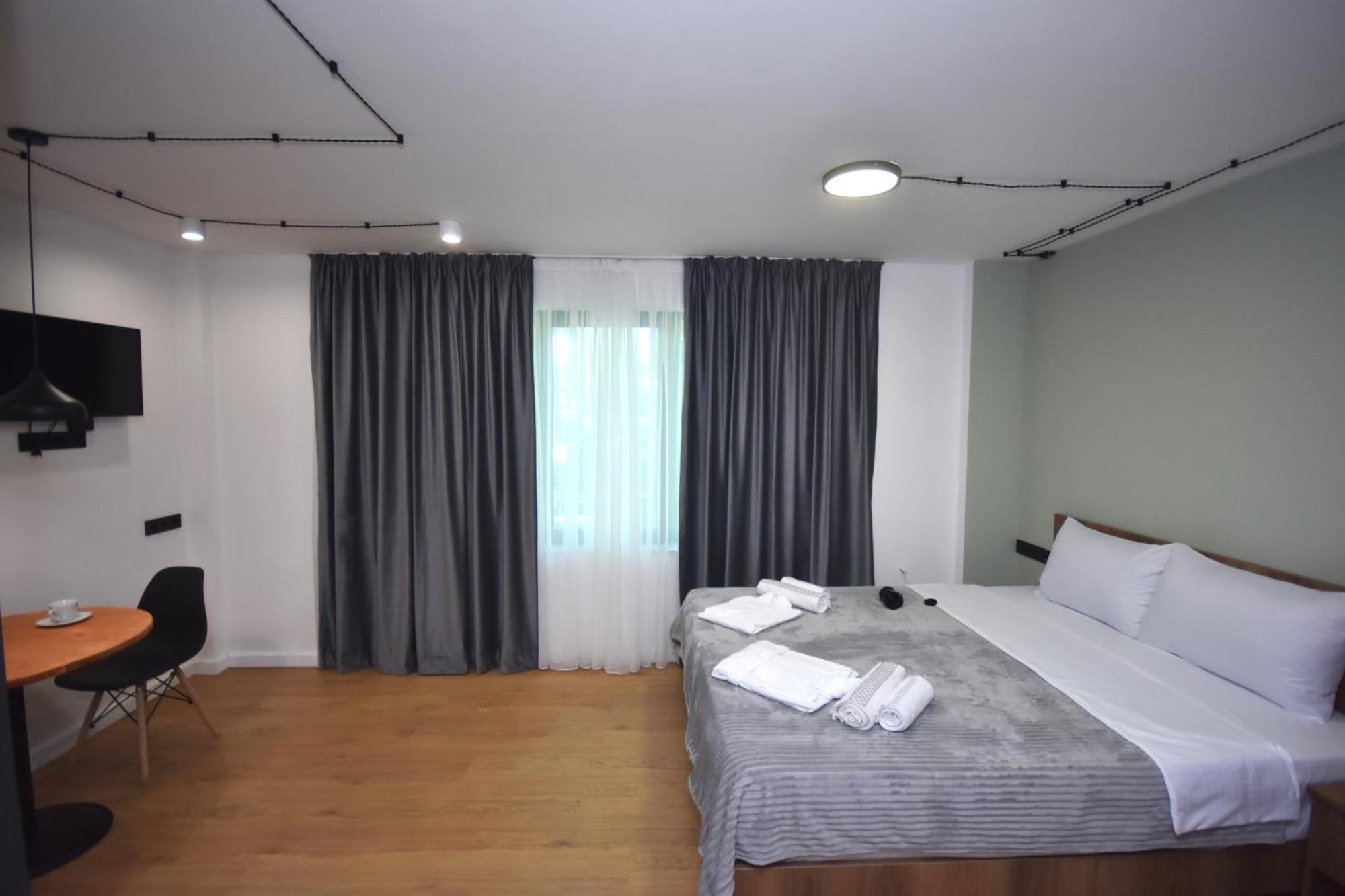 Pine Aparthotel Шекветили Экстерьер фото